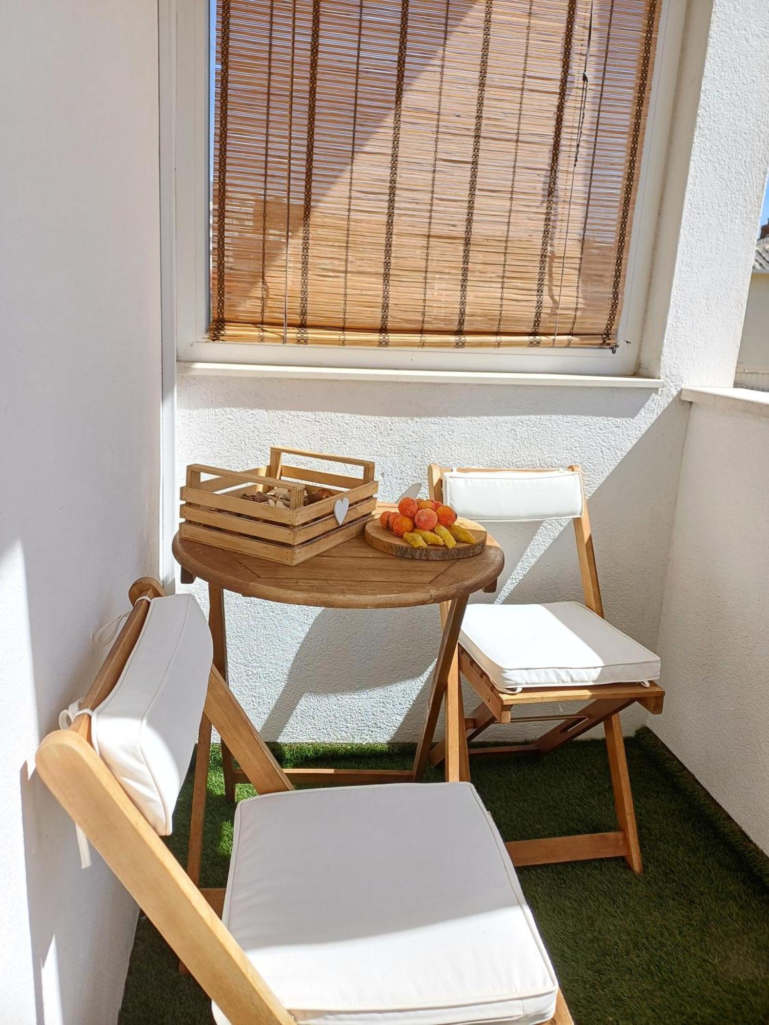 Apartments Sun & Sea Дуги Рат Екстериор снимка